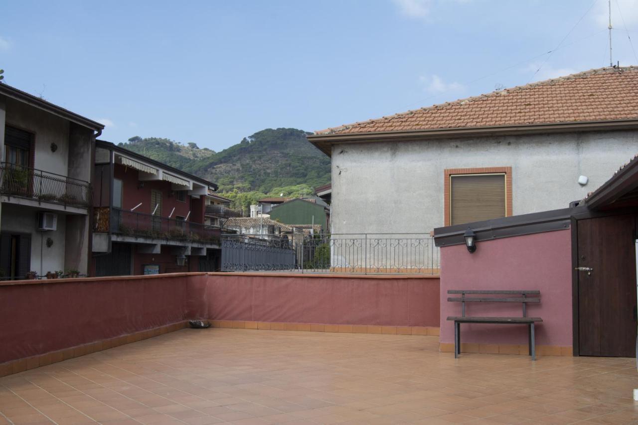 Casa Vacanze Mongibello Nicolosi Exteriör bild